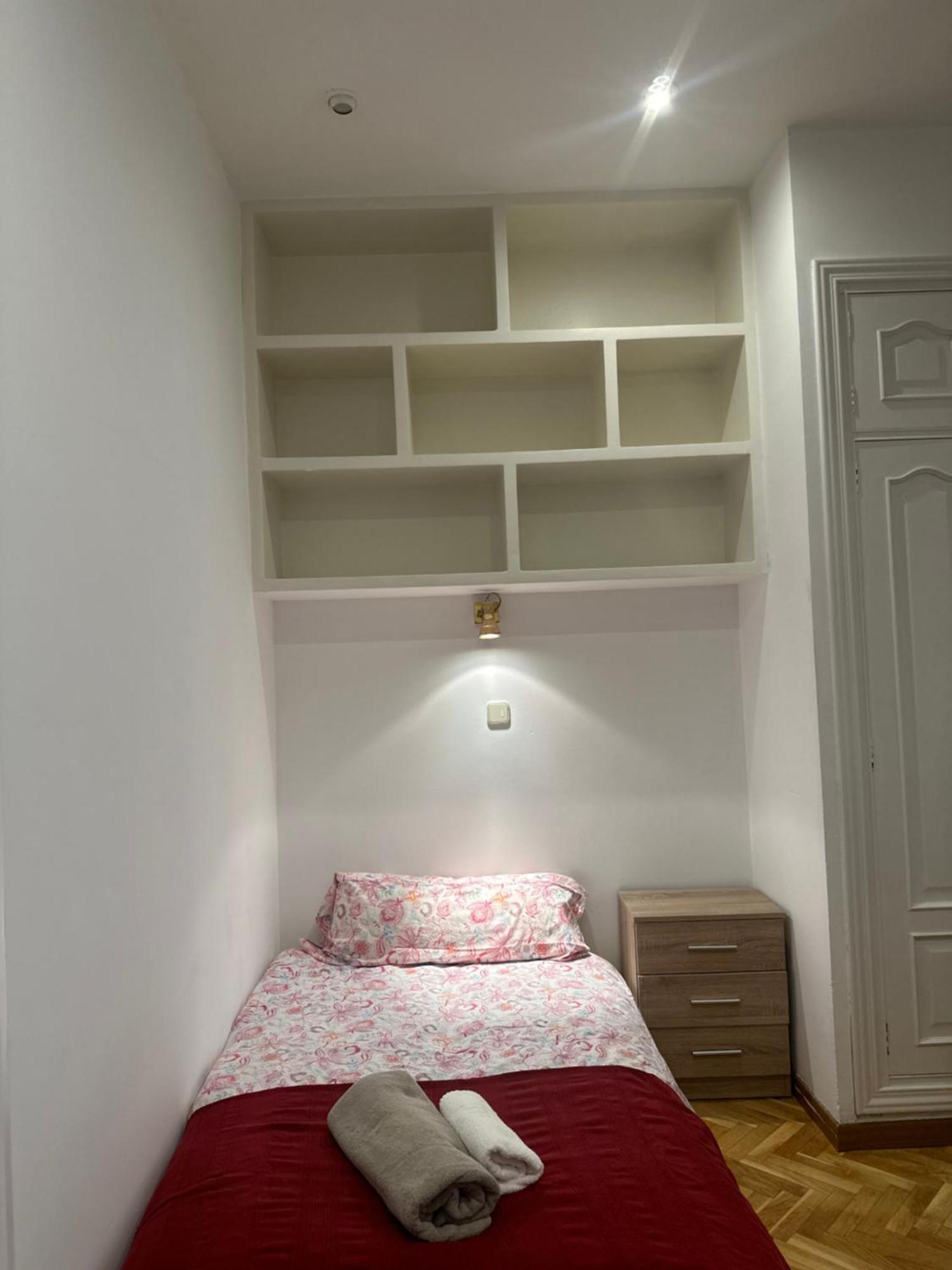 Ferienwohnung Piso Centro Madrid Infantas Exterior foto